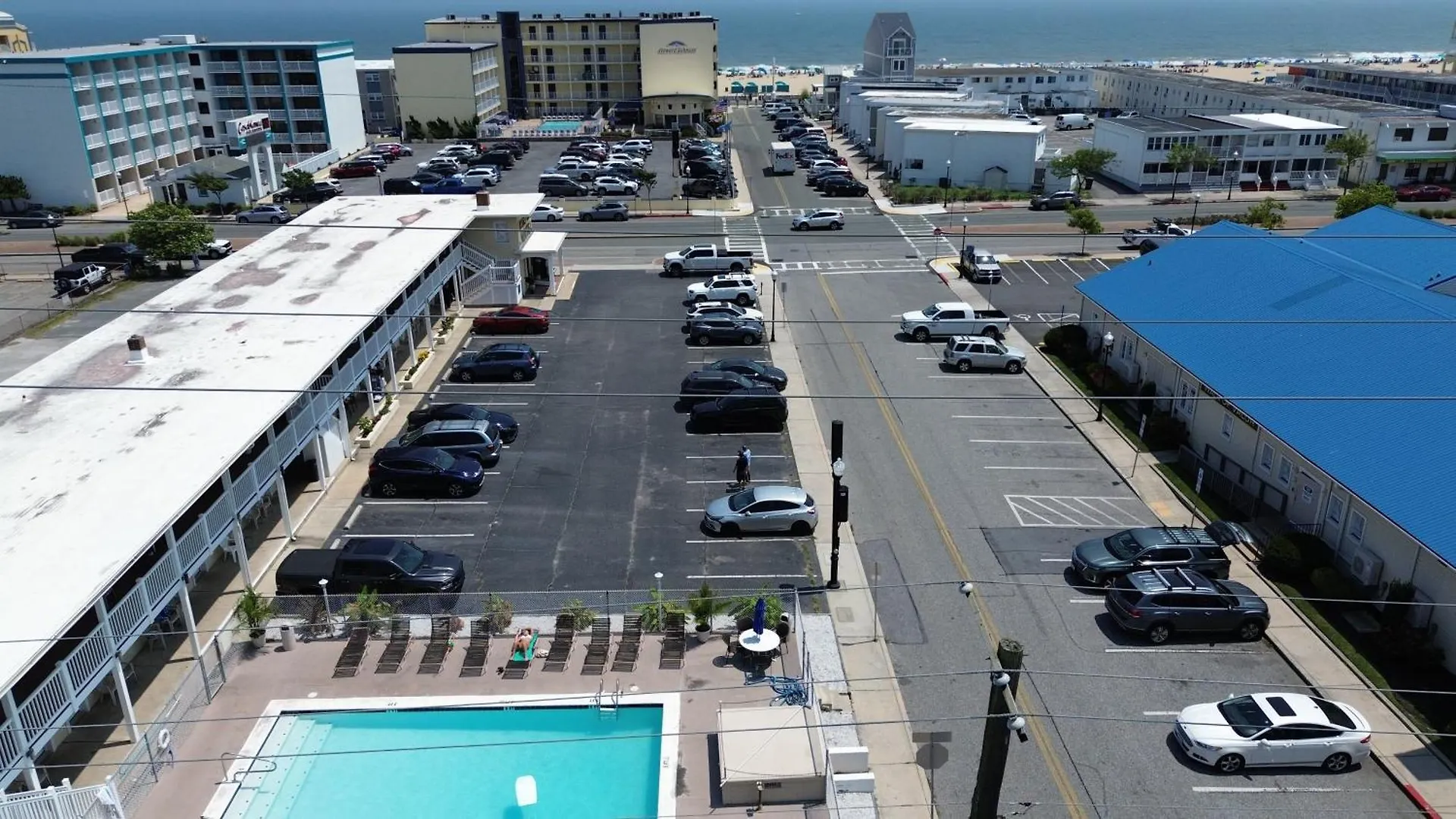 Kings Arms Motel contacts